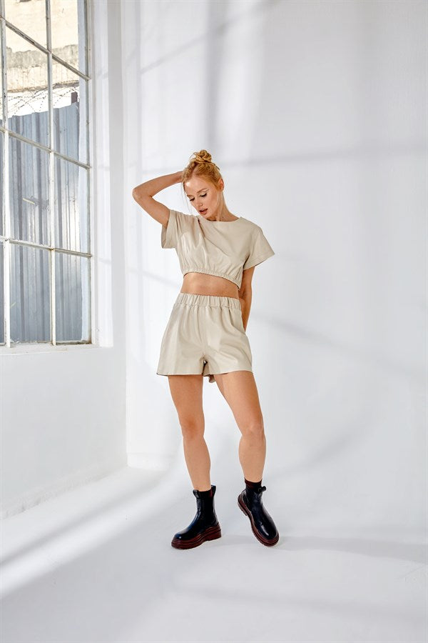 Elastic Waist Short T-shirt – Cream