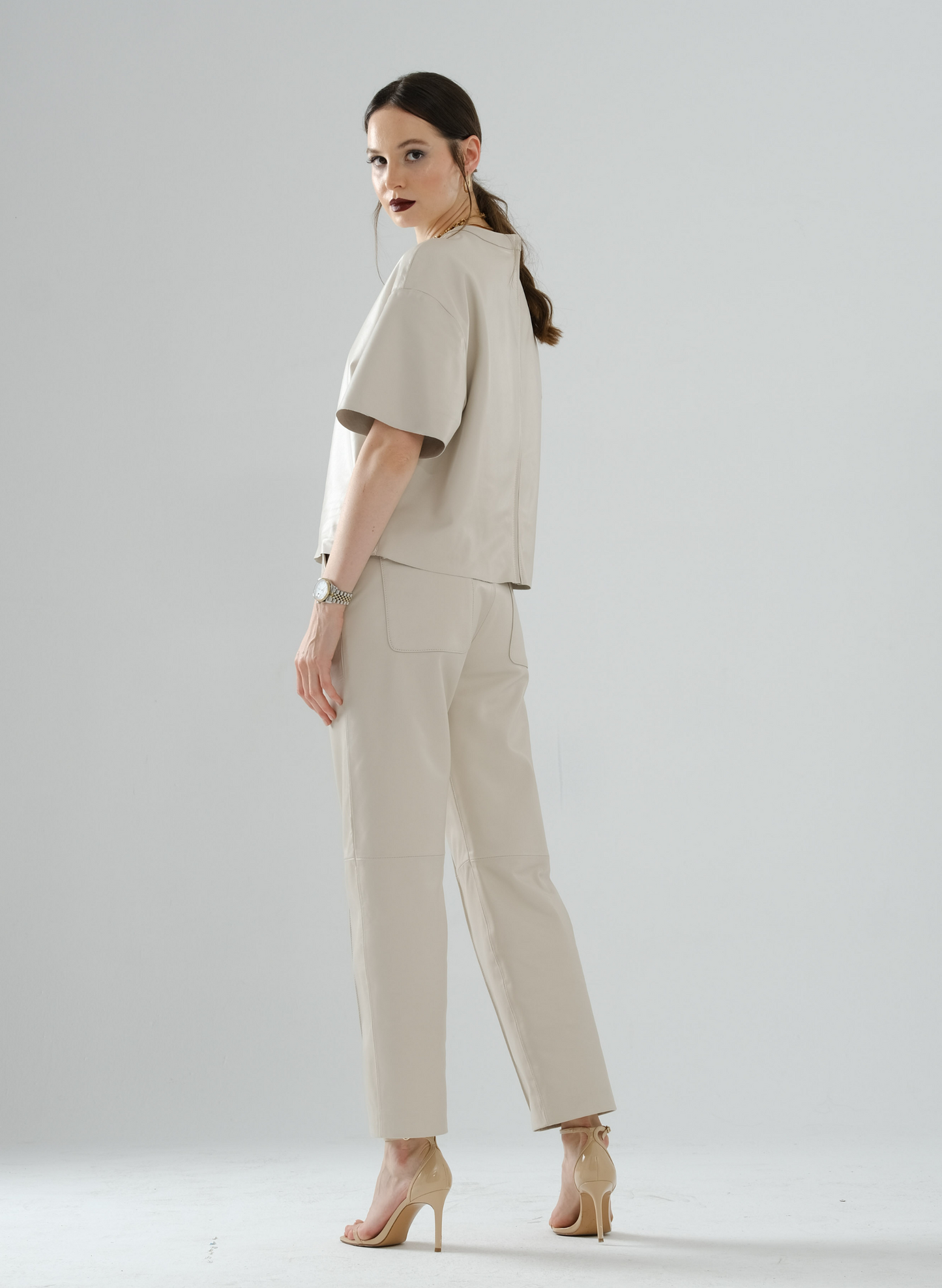 Loose Long Leather T-Shirt – Cream