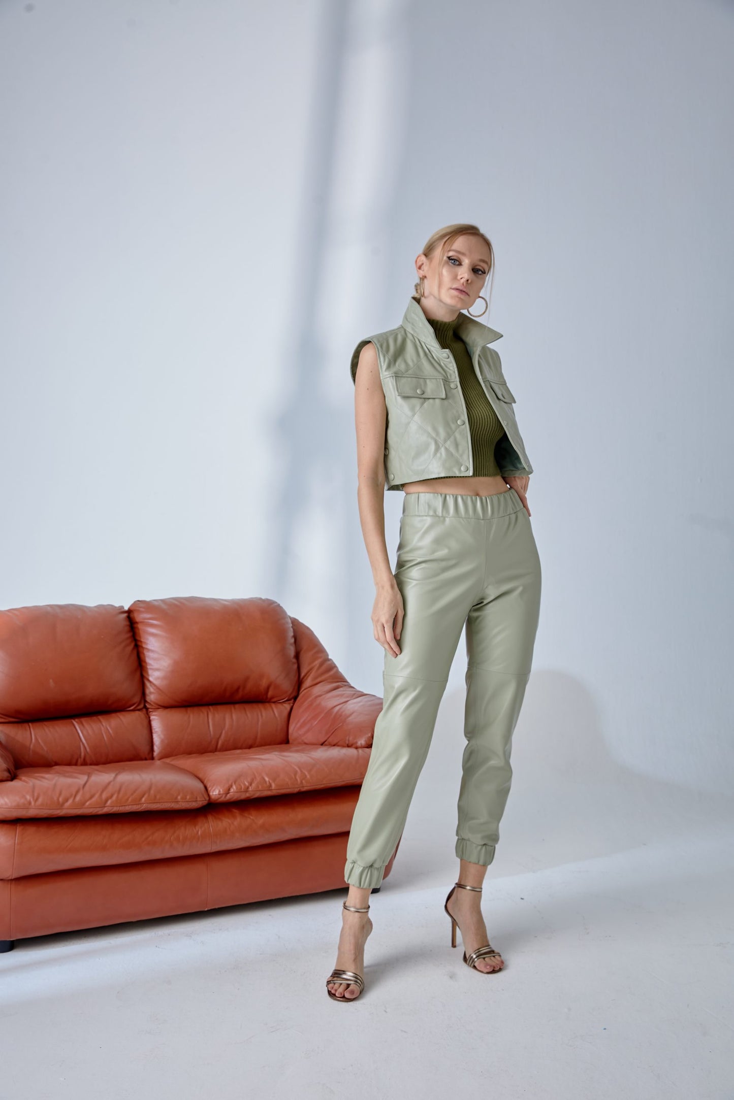 Quilted Short Leather Vest – Nile Green