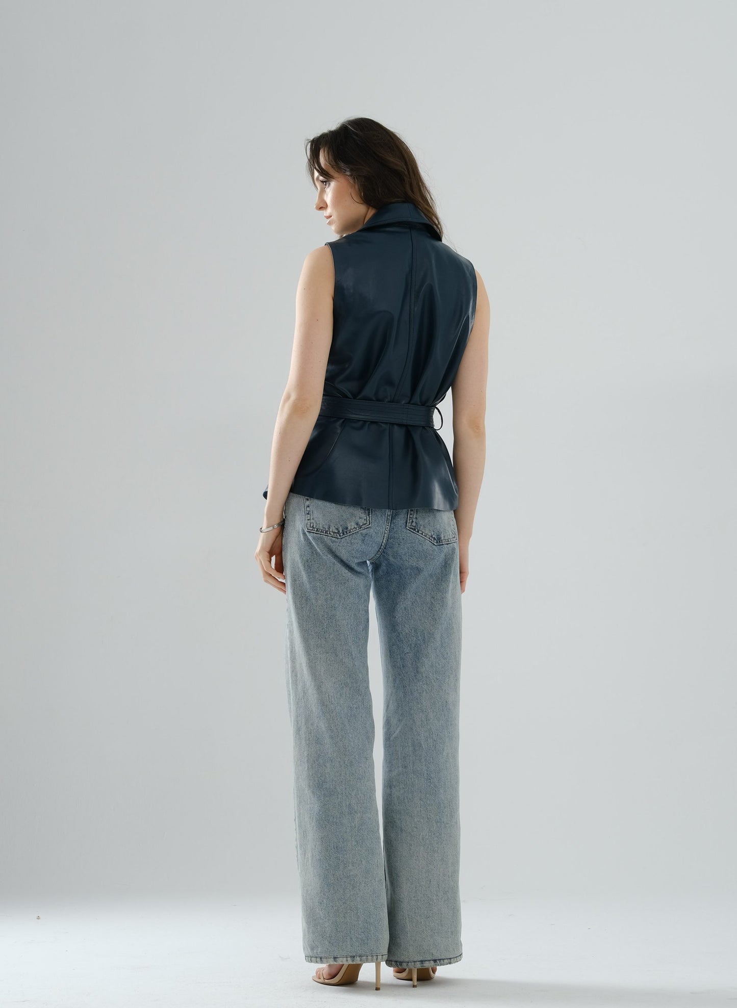 Safari Leather Vest – Petrol