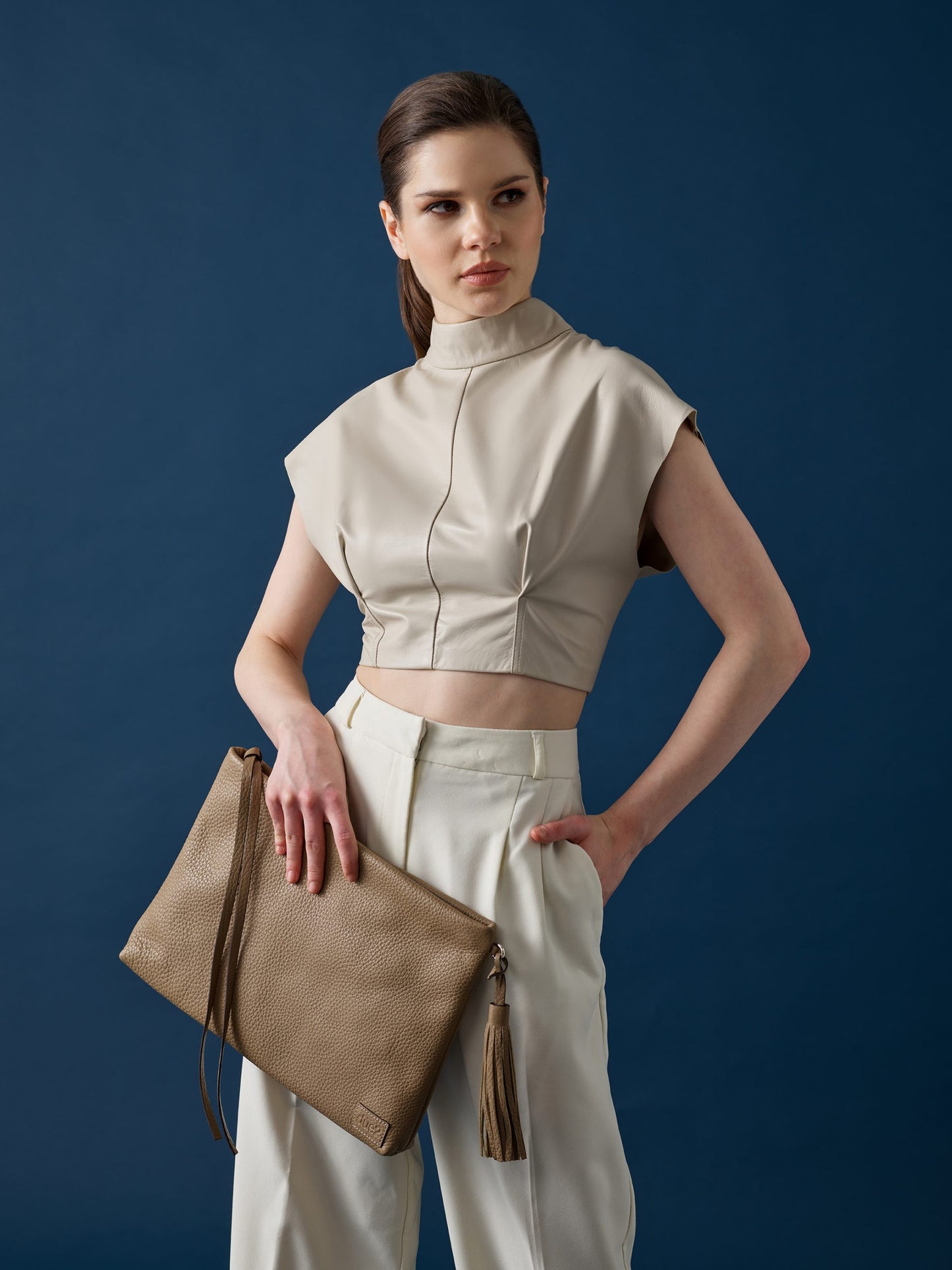 Wide-Sleeved Leather Crop – Cream